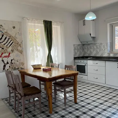 Galabaapart Apartment *